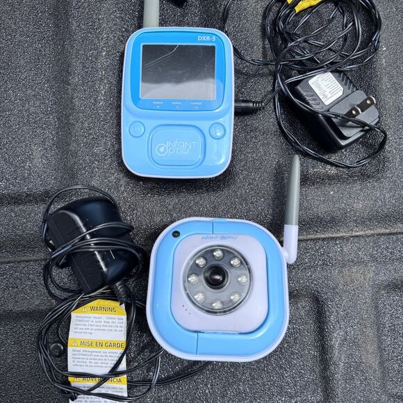 Infant Optics DXR-5‎ Video Baby Monitor 2.4GHz Night Vision Audio LCD Camera - Picture 10 of 10